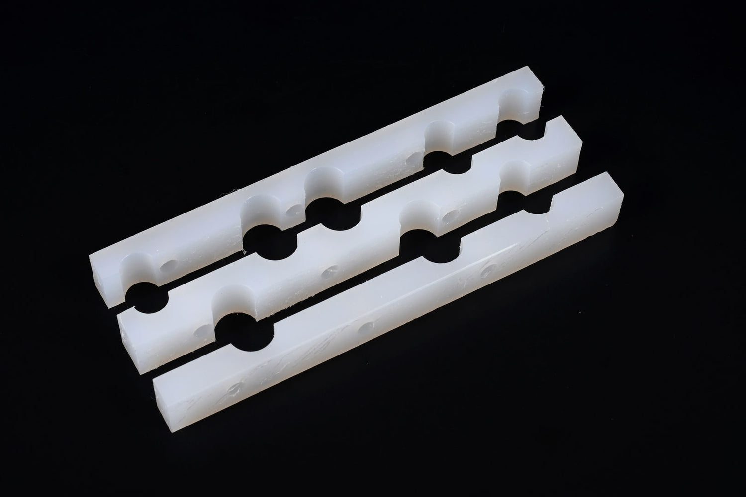 CLAMP,MAIN CONTROL VALVE TUBES