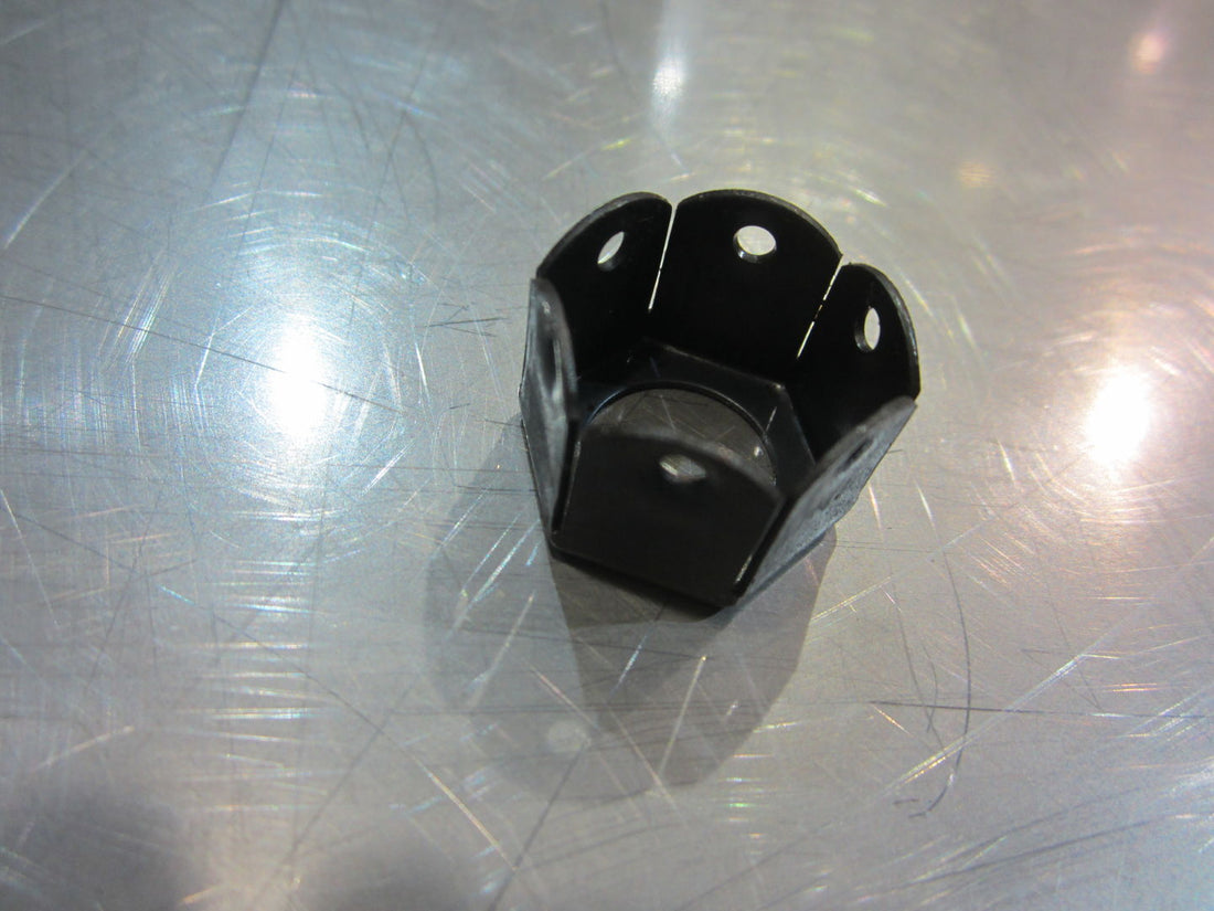 CLIP, RETAINER DL500