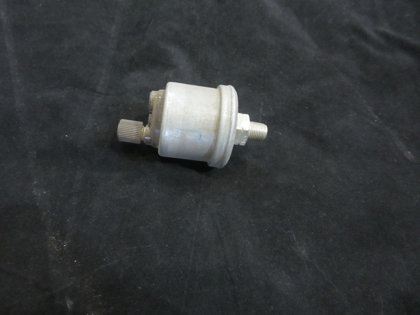 GAUGE, SENDER, OIL PRESSURE