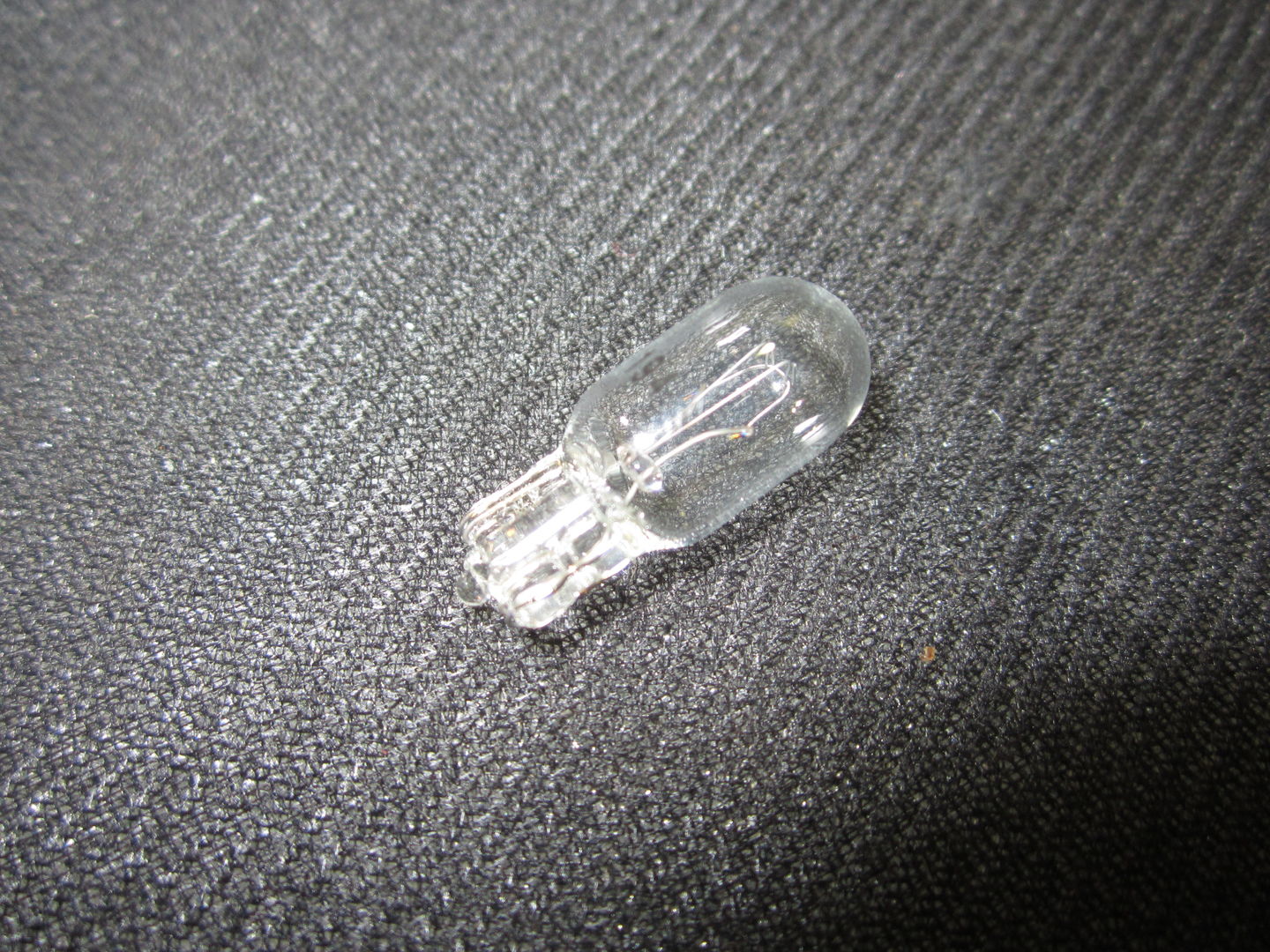 LIGHT, BULB