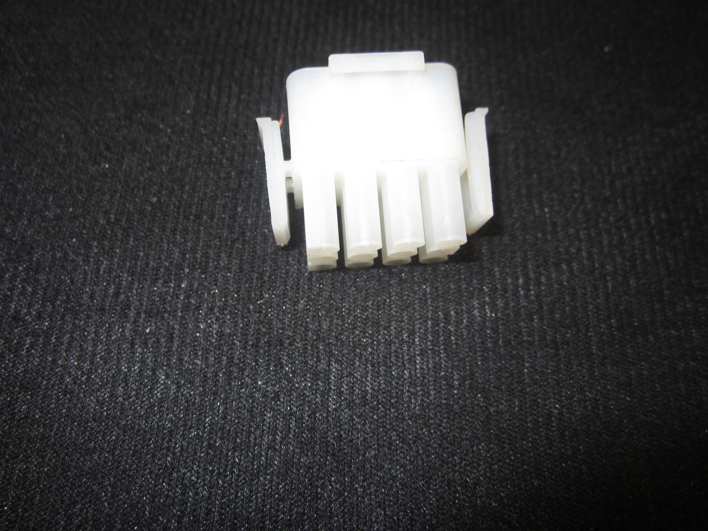 CONNECTOR, PLUG 12 POS