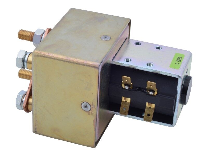 CONTACTOR