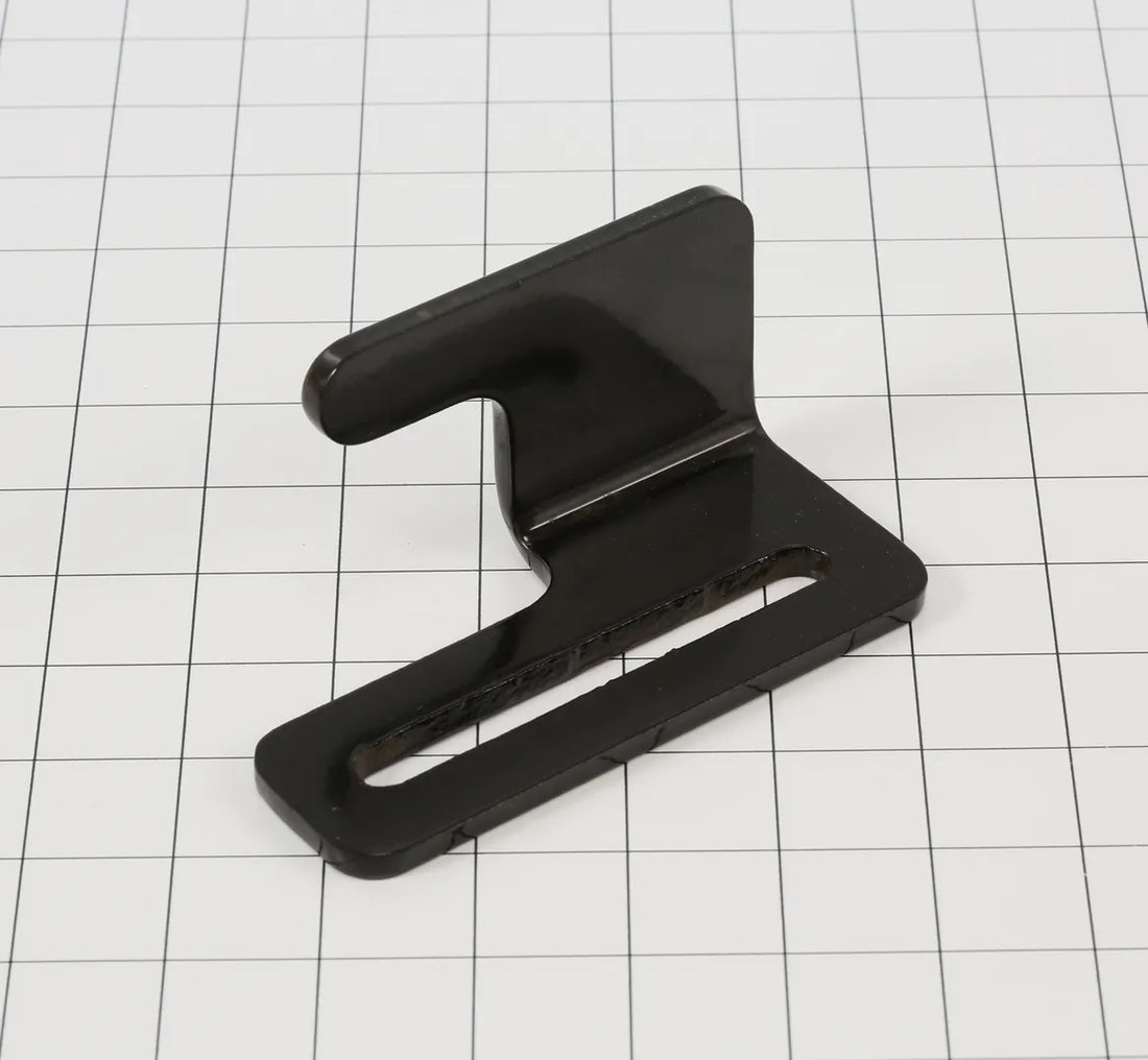 BRACKET,LATCH CATCH