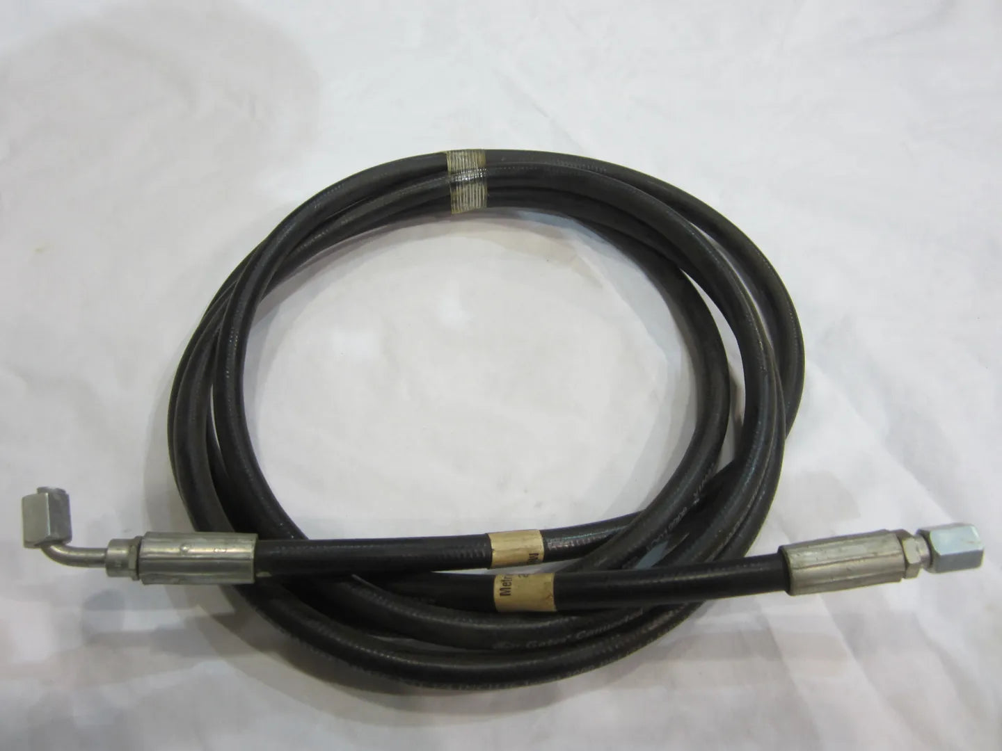 HOSE,HYD.25X130.00 STRX90