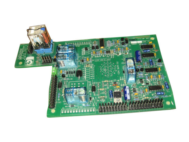 UCB BOARD VM3242E