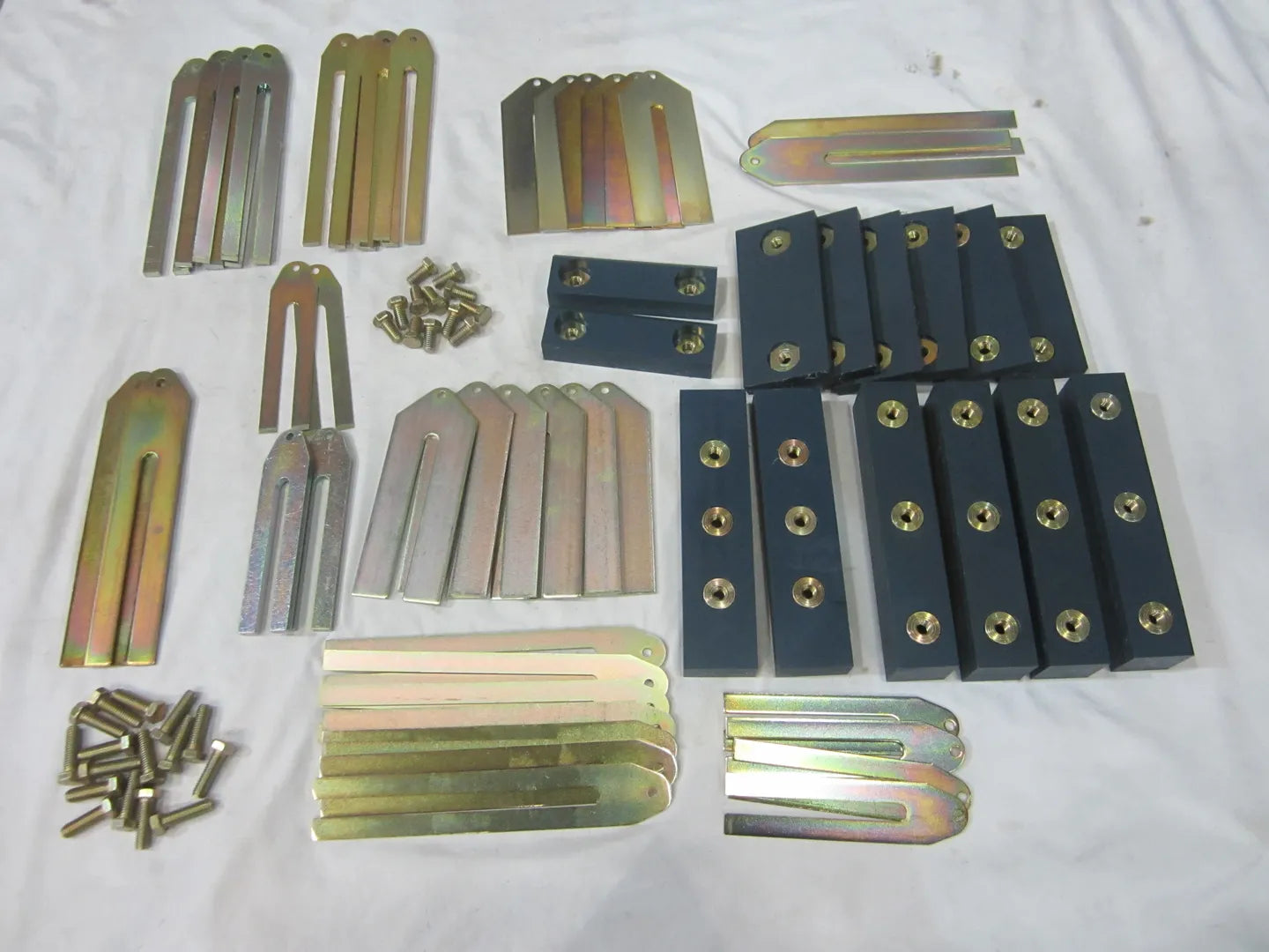 KIT, 40H WEAR PAD &amp; HARDWARE