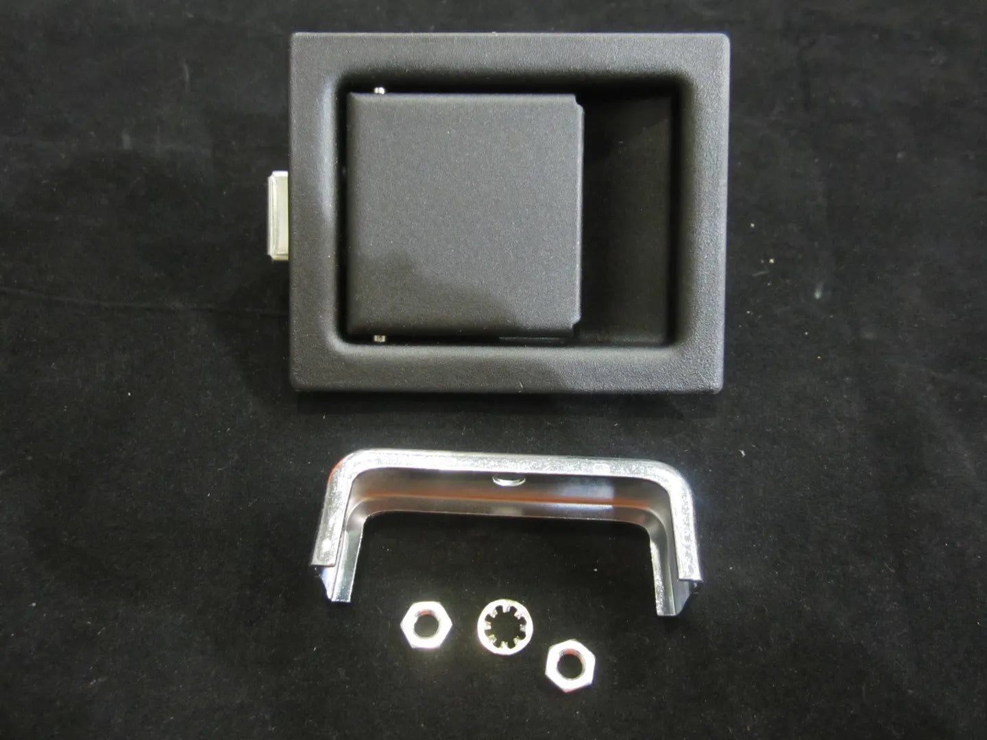 LATCH,FLUSH MT
