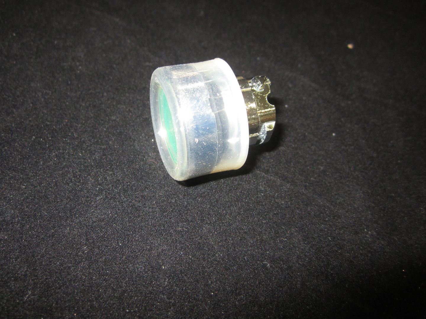 OPERATOR, PUSHBUTTON (GREEN)
