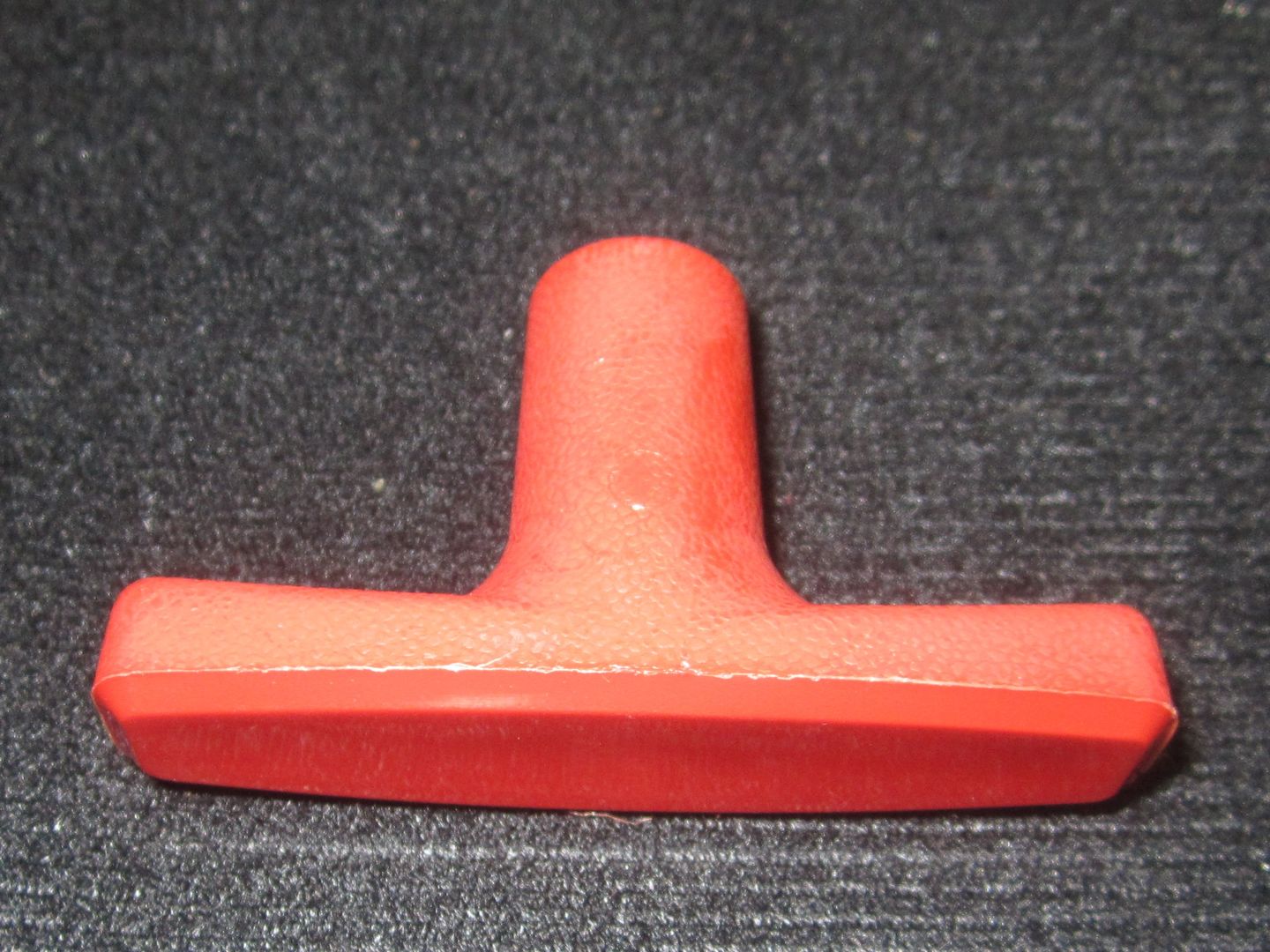 T-HANDLE (RED) 1/4-20UNC