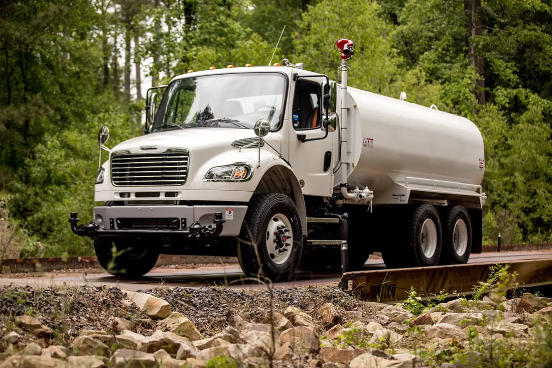 4000 Gallon Water Truck